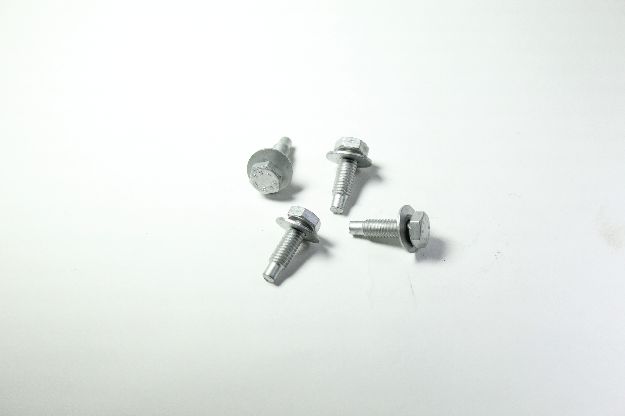 Afbeeldingen van bout M6X20