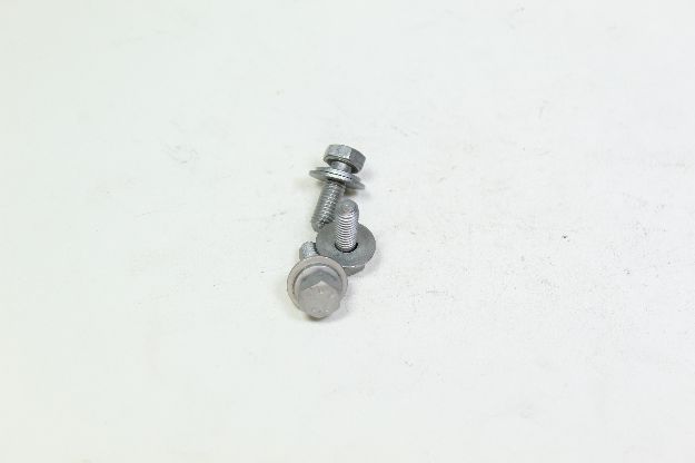 Afbeeldingen van bout M6X18