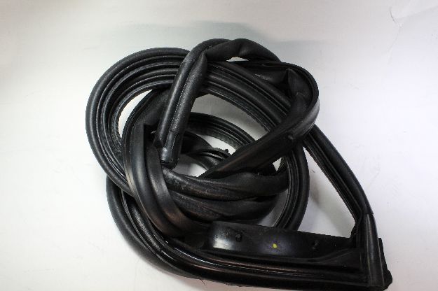Afbeeldingen van portier RUBBER