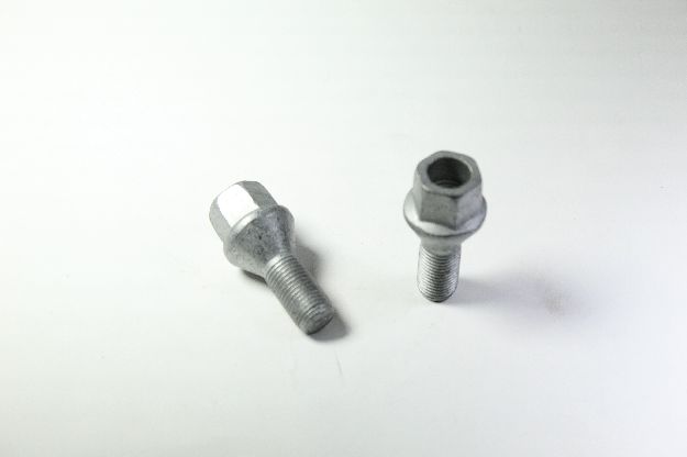 Picture of STUD