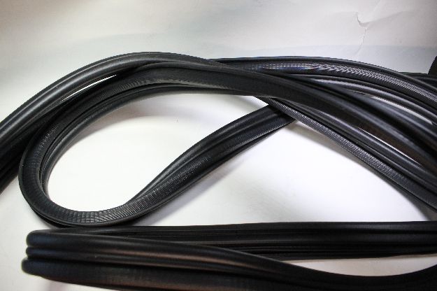 Afbeeldingen van portierrubber L/R
