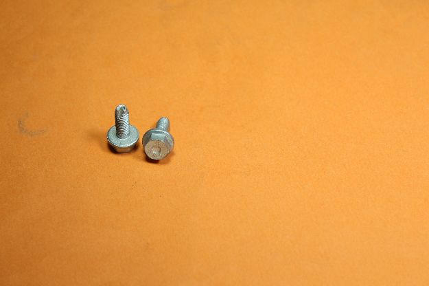 Picture of HEXAGON BOLT
