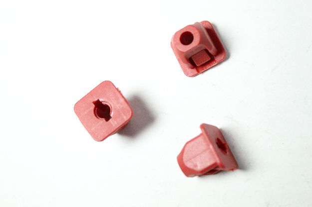 Picture of RETAINING BLOCK