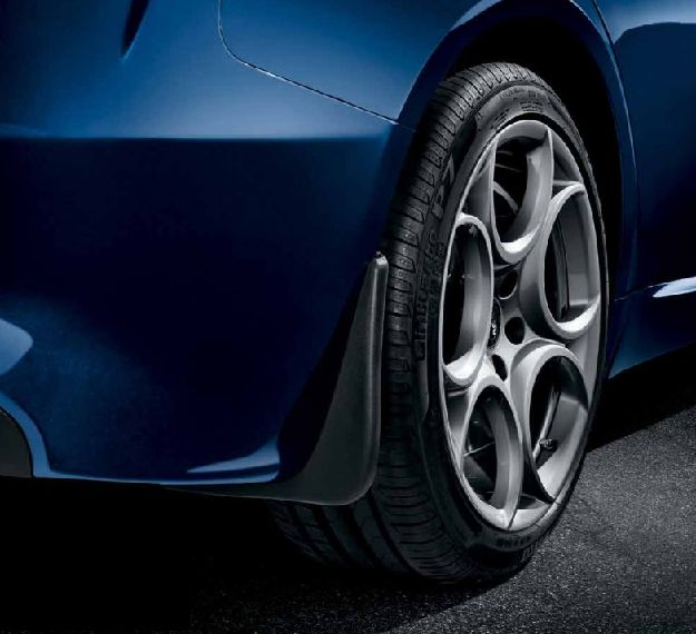 Afbeeldingen van ALFA ROMEO GIULIA EN GIULIA SUPER, SPATLAPPEN SET ACHTERZIJDE ORIGINEEL