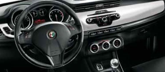 Afbeeldingen van dashboardpaneel GIULIETTA WIT