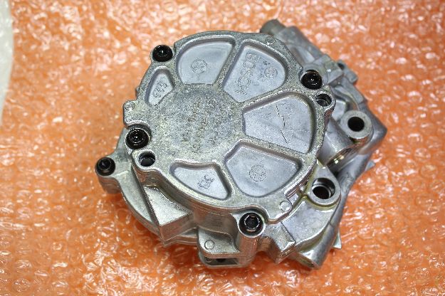 Picture of LUBE OIL PUMP