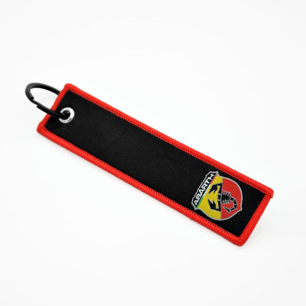 Afbeeldingen van SLEUTELHANGER ABARTH 13X3CM