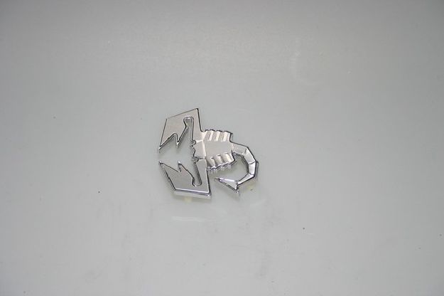 Afbeeldingen van SCORPIONE BADGE ORIGINEEL
