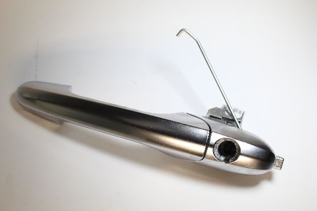 Afbeeldingen van FIAT 500 GT/ GUCCI/ BLACKJACK/ ABARTH, PORTIERGREEP/ DEURGREEP SATIN/ MAT CHROME LINKSVOOR ORIGINEEL