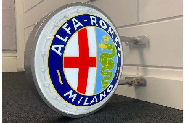 Afbeeldingen van V.V.D. 88888888