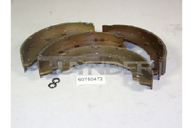 Afbeeldingen van REMVOERINGSET ACHTER 33