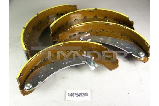 FIAT GROUP - 9467549388 - BREMSBACKENSATZ FIAT GROUP - 9467549388 - BREMSBACKENSATZ