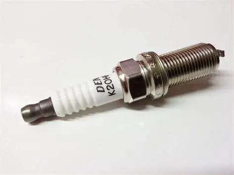 TOYOTA - SPARK PLUG - 9091901235 TOYOTA - SPARK PLUG - 9091901235